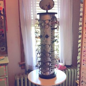 Retail Rotatating Glasses Display